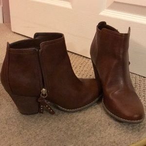 Brown short boots